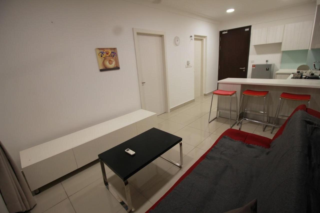 Abz Apartment @ Solstice Cyberjaya Exteriör bild